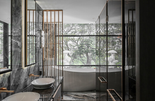 Khu rừng nhiệt đới thu nhỏ trong D'R House