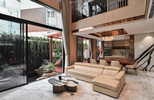 Khu rừng nhiệt đới thu nhỏ trong D'R House