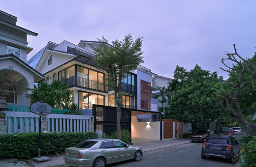 Polaris Villa - Kết hợp Nhôm Kính tinh giản trong kiến trúc tân cổ điển