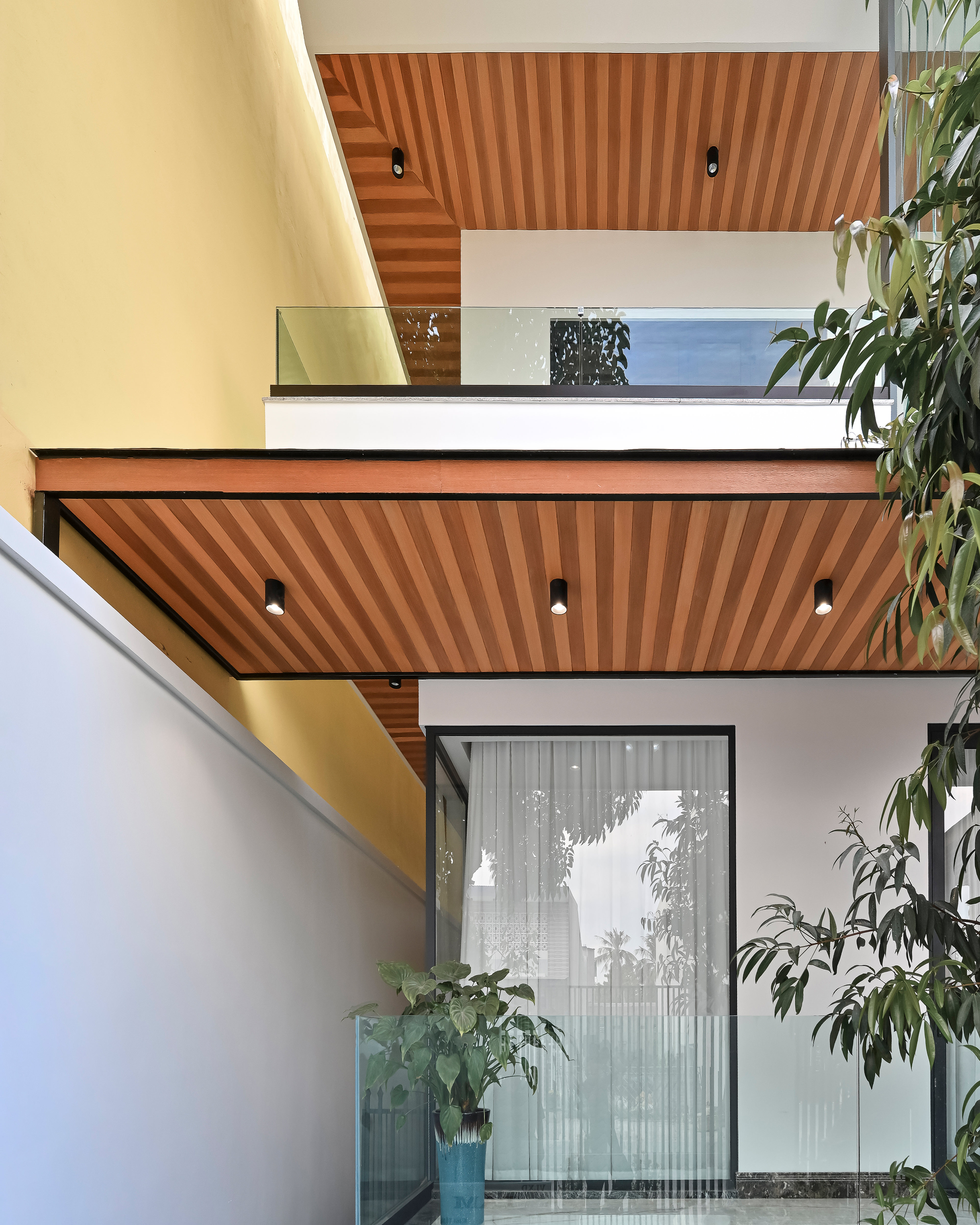 Sunny villa - Mảnh ghép không gian kết nối 3 thế hệ